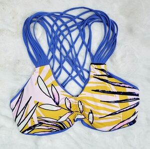 ✨3/$12 Floral Strappy Bikini Top size Small